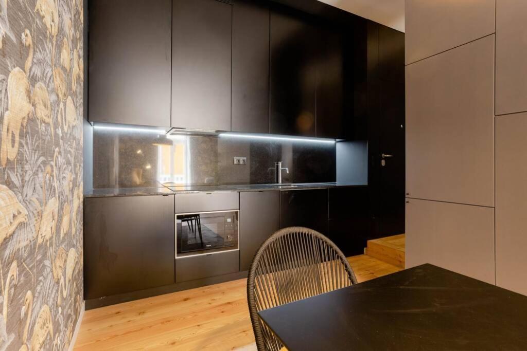 Boutique Rentals-Art & Charm II Apt W/ Terrace Porto Zewnętrze zdjęcie